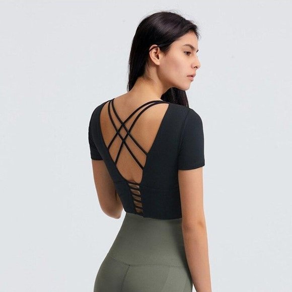 Gymshark Tops - NEW SEAMLESS SCULPT BLACK STRAPPY BACK SEAMLESS VITAL GYM CROP TOP SPORTS BRA S